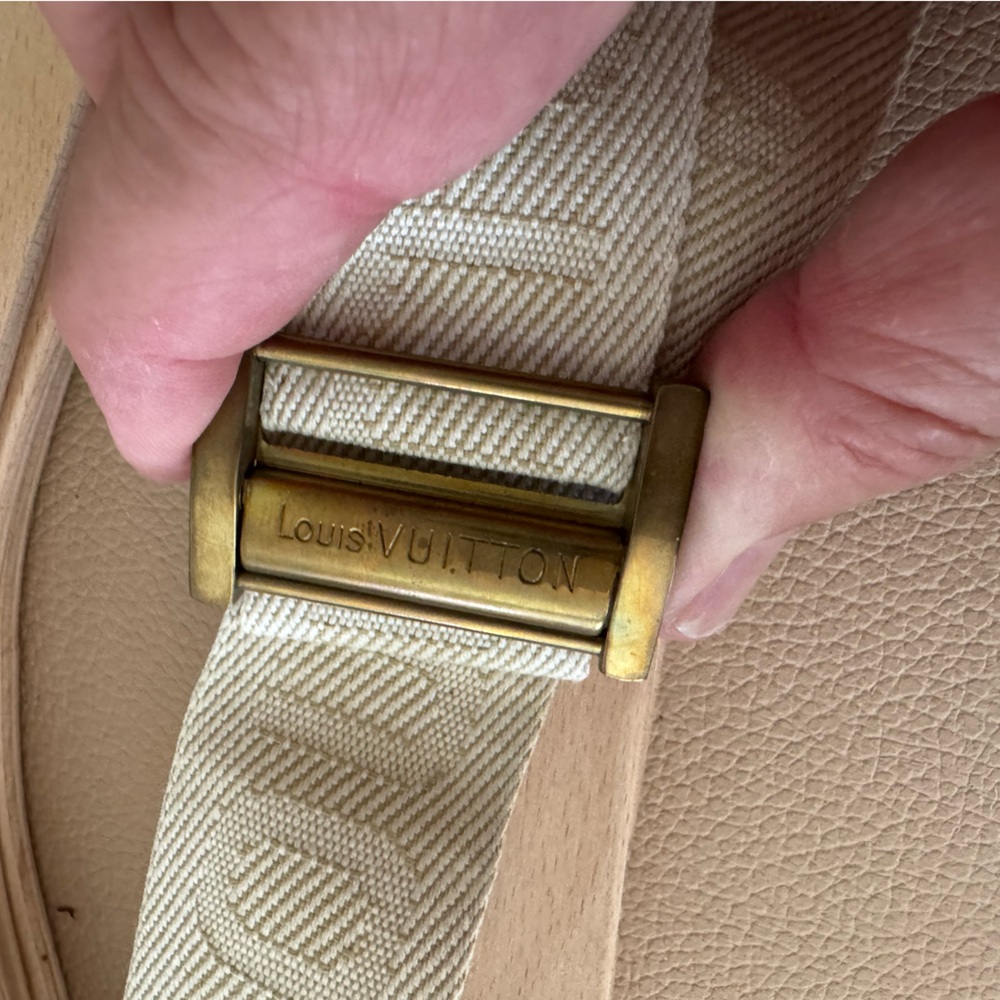 Louis Vuitton Brown and Tan Monogram Luggage - Picture 10 of 16